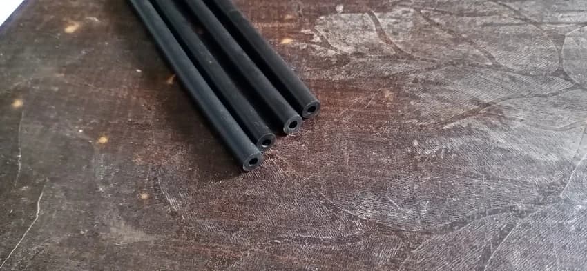 Black 300 Nitrile Rubber Tube, Packaging Type: Box, Size: 1 inch-2 inch