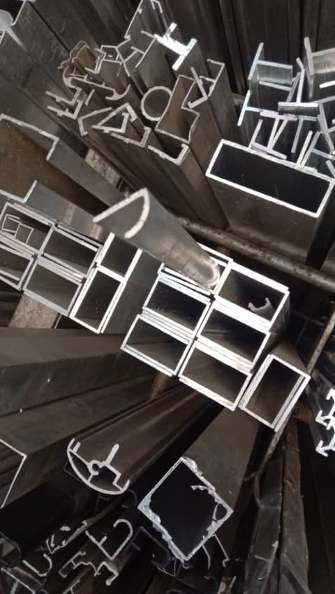 Aluminum Alloy Profile Section, For Construction, 1 X 1.5 mm