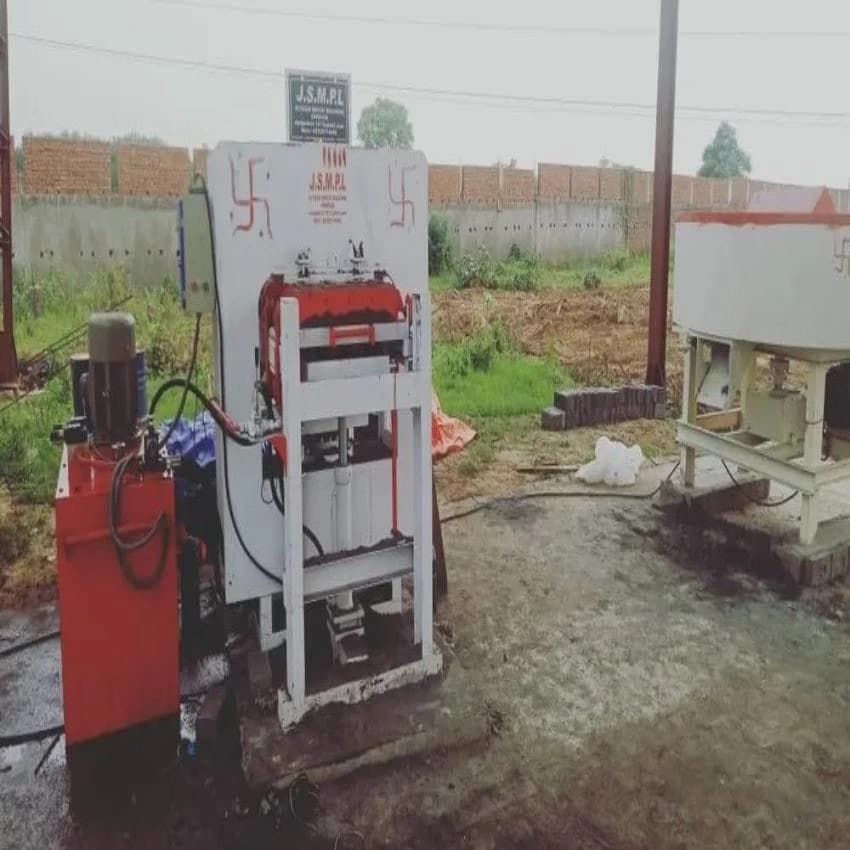 Electric Engine Cement Bricks Machine, For Construction