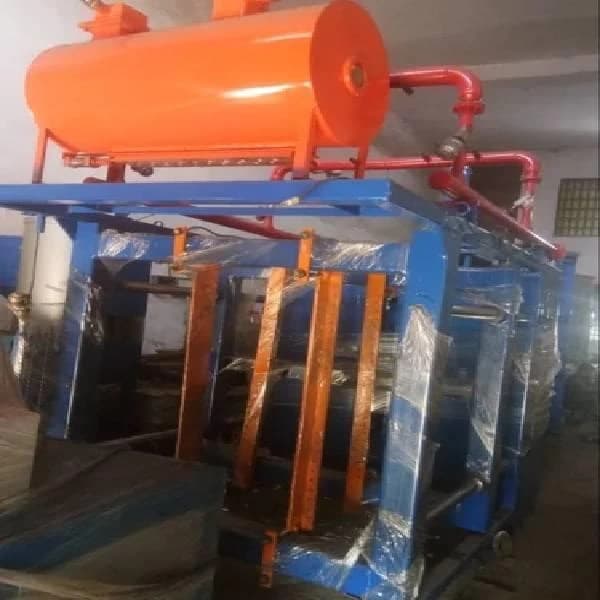 Molding Machine