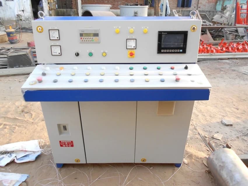 Automatic 360 per hrs Hollow Block Making machine, Double Vibrator