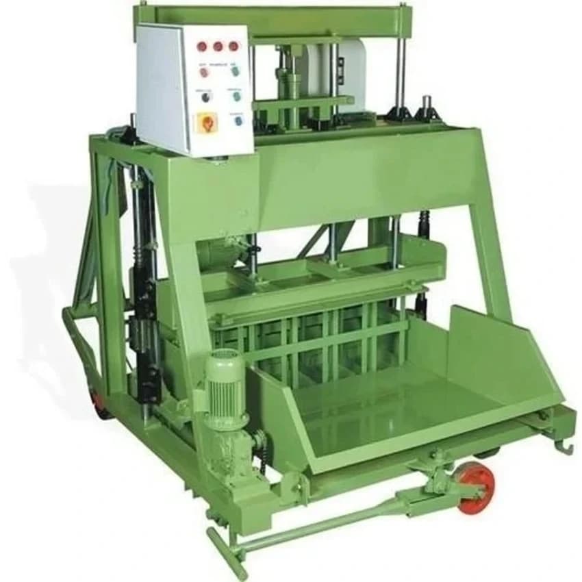 Semi Automatic Hollow Brick Making Machine, 800 per Hour