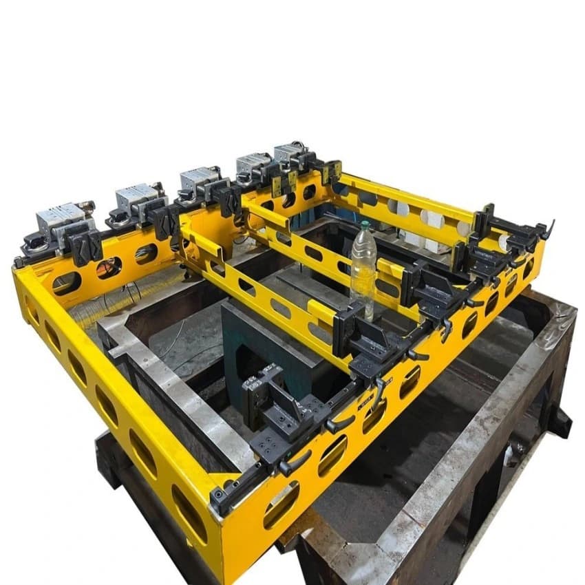 Pneumatic Mild Steel Robotic Pick And Place Arm, For Industrial, Capacity: 100 Kg Core Lifting