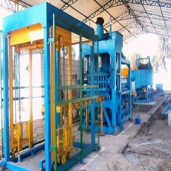 Hydraulic Operated Concrete Block Making Machine