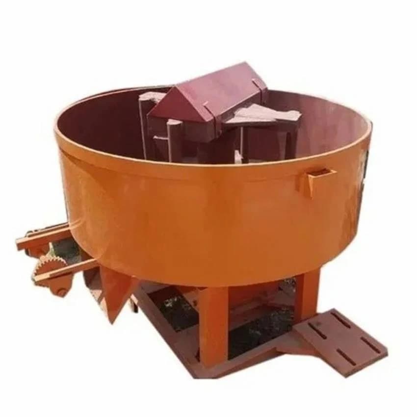Concrete Pan Mixer Machine, For Construction, Capacity: 300 L
