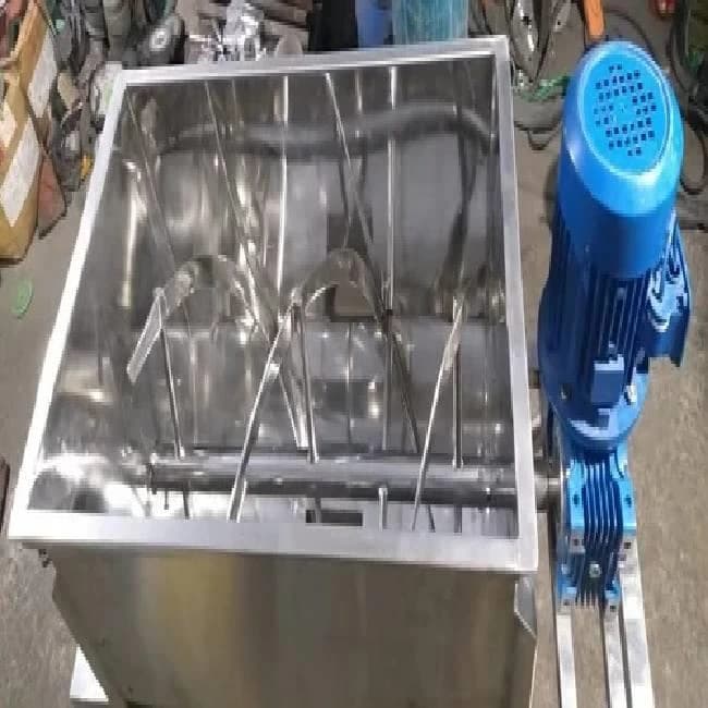 Ribbon Blender