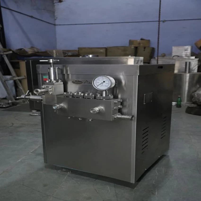 500L/Hr Milk Homogenizer Machine, For Pharmaceuticals