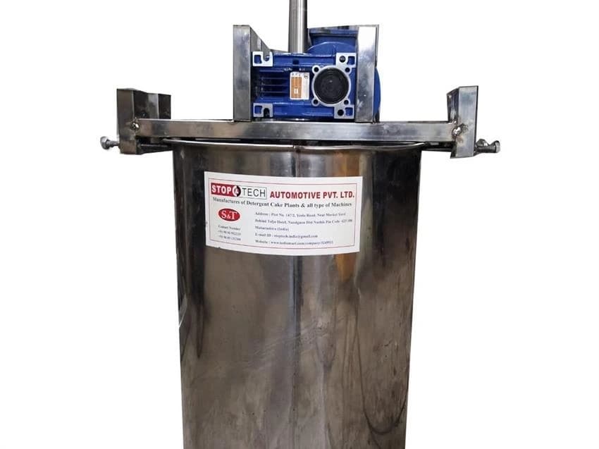 Stainless Steel Liquid Detergent mixer, Capacity: 50 Litre