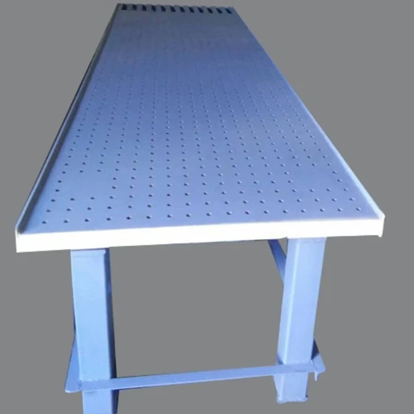 Vibrating Table, Power: 2 hp, Capacity: 2500 Pec Per Day