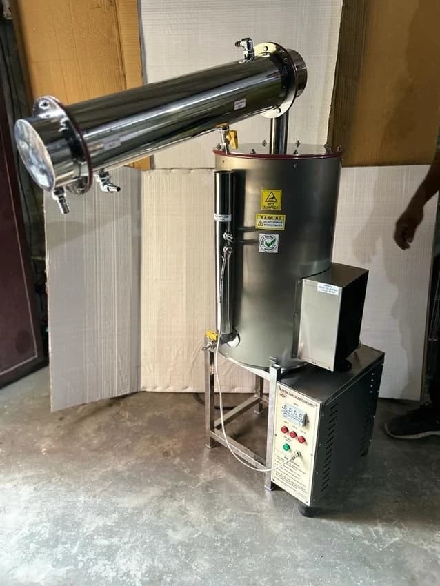 Industrial Distillation Plant 25LPH, For Lab Use