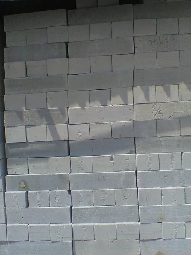 Light Wait Cement Brick, 9 in x 3 in x 2 in
