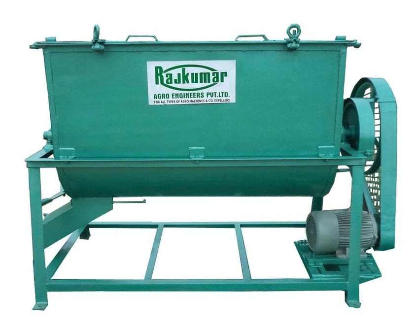 Rajkumar Mild Steel Mixer Cum Blender, Automation Grade: Semi-Automatic, Capacity: 5-1000 Kg/Batch