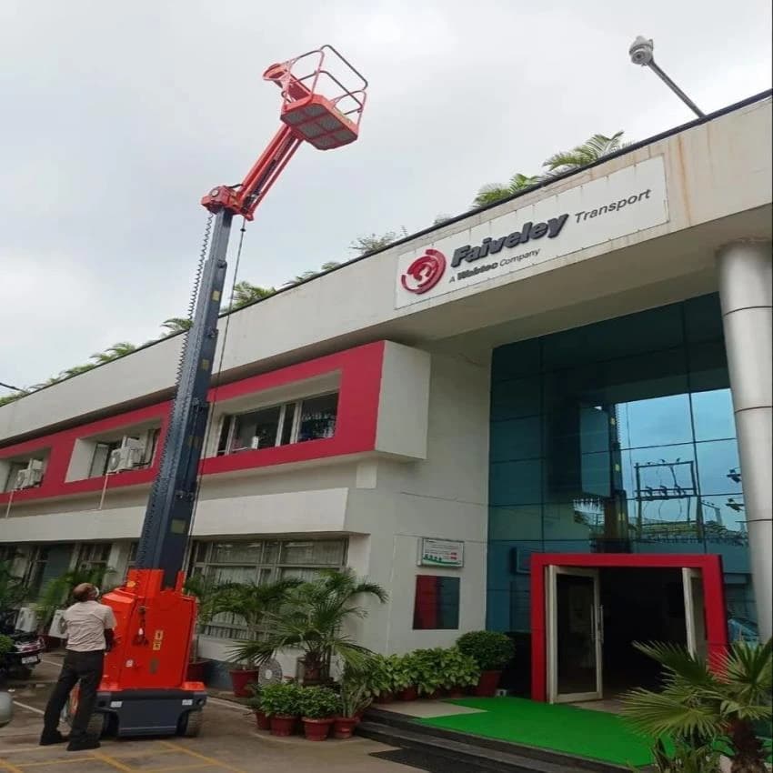 Electric Mast Boom Lift