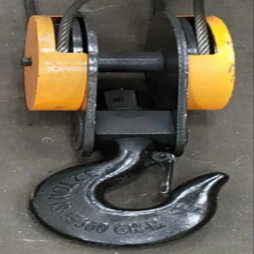 Alloy Steel Bottom Hook Assembly, For Overhead Cranes, Max Load Capacity: 1ton - 100tons