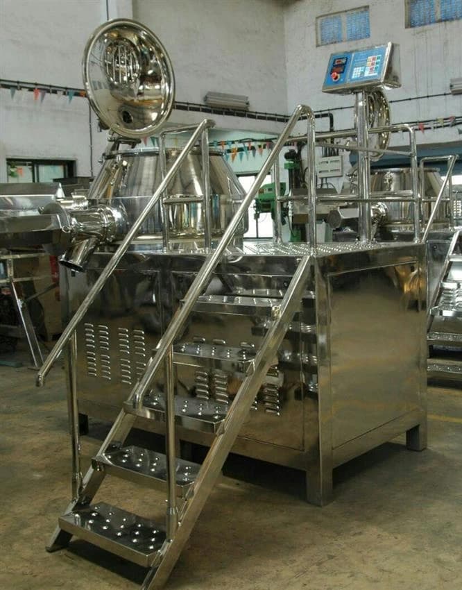 Stainless Steel Rapid Mixer Granulator, Capacity: 1000 Liter/Hour, Model Name/Number: Sfe-rmg