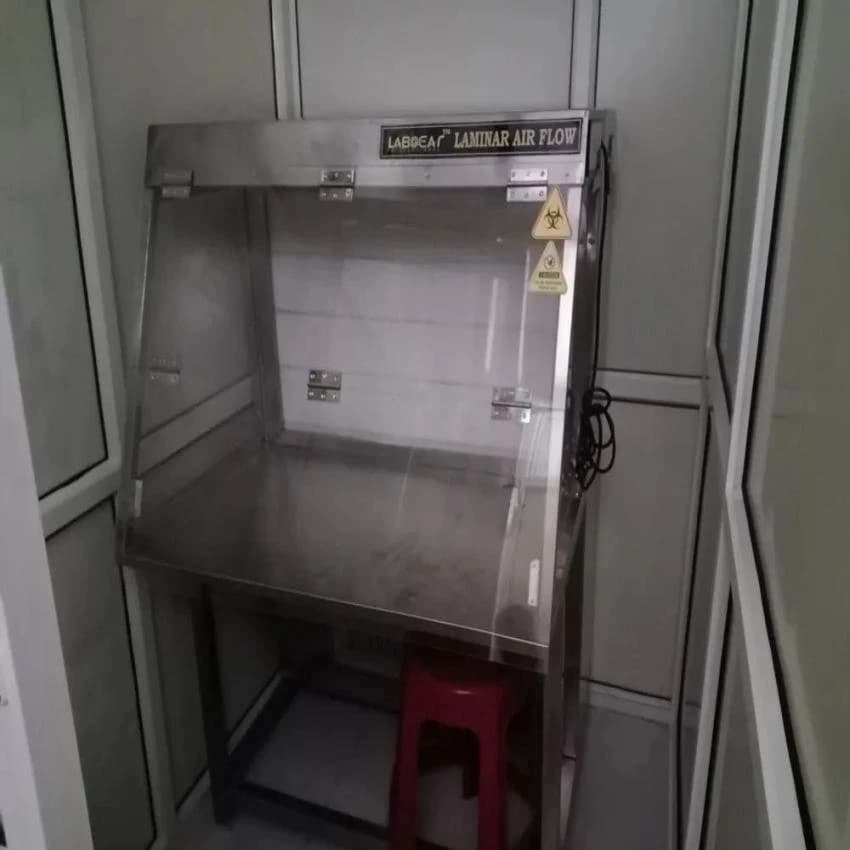 Pharmacy Laboratory Equipment