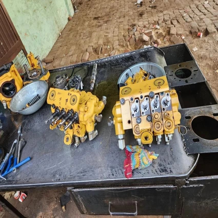 Main control valve caterpillar