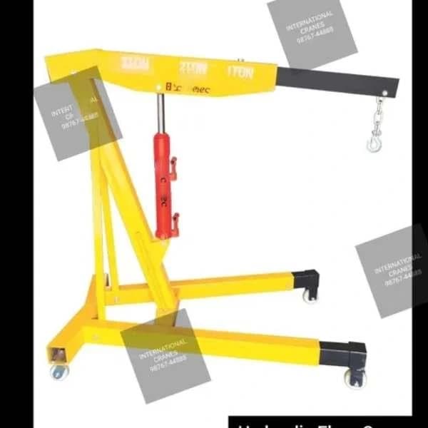 Demec International Hydraulic Engine Crane
