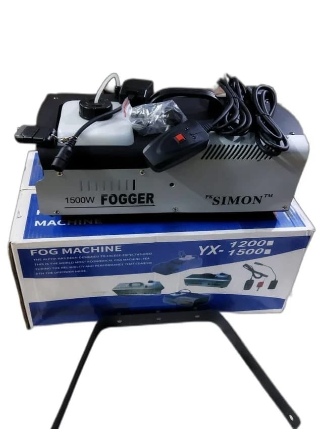 Smoke Machine with DMX and Remote Control (Oil Based Fluid, 1500W, 5L Tank)