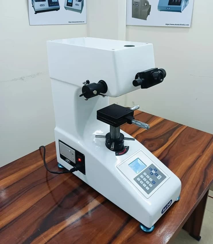 Metal Digital Vickers Hardness Testing Machine, Model Name/Number: PHB 3000, 3%