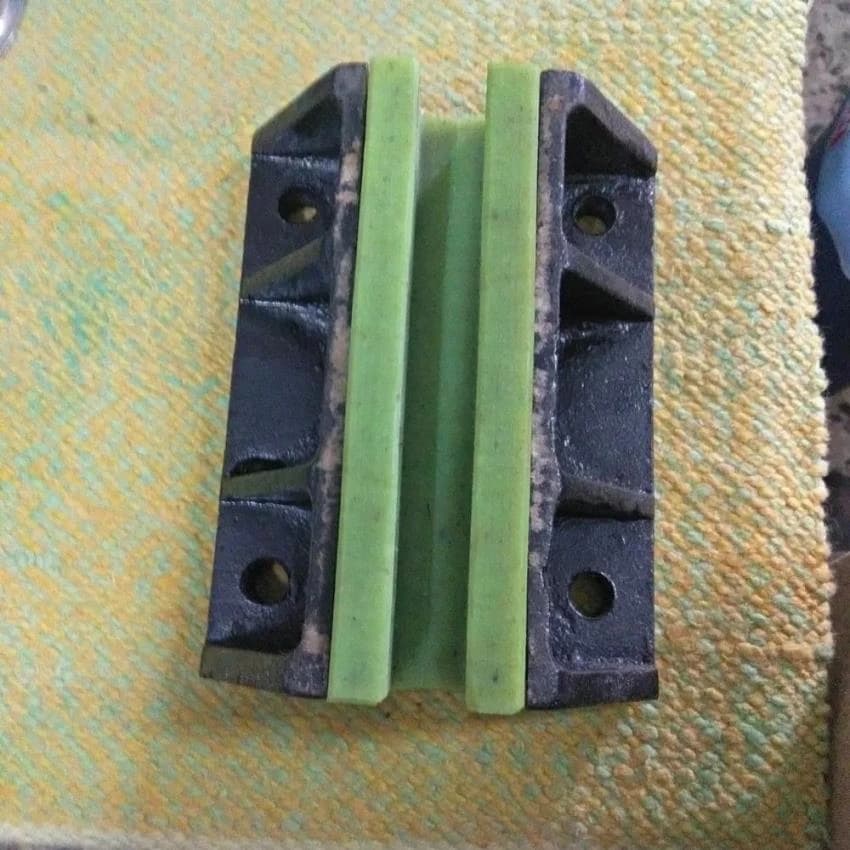 Metal Elevator Guide Shoe, For Office Building, Model Name/Number: Gs - 01 To 12