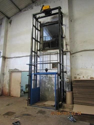 Skew Industrial Lift (Goods Lift), Capacity: 0.5 Ton To 2 Ton