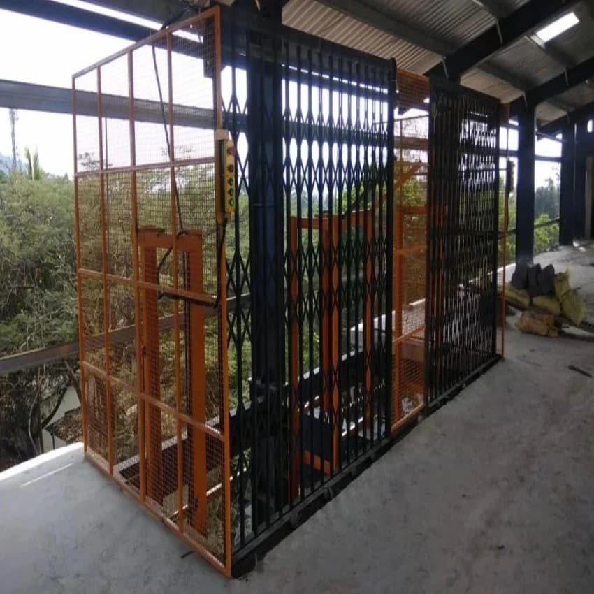 Hydraulic Goods Lift