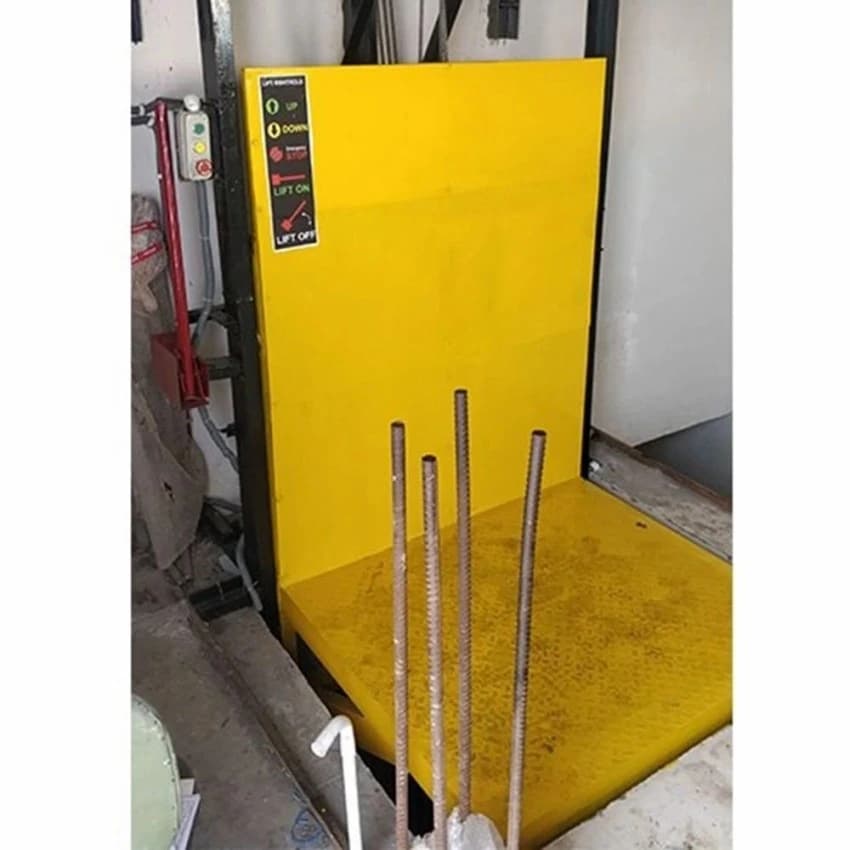 Material Lift, Capacity: 0-0.5 ton, for Factories