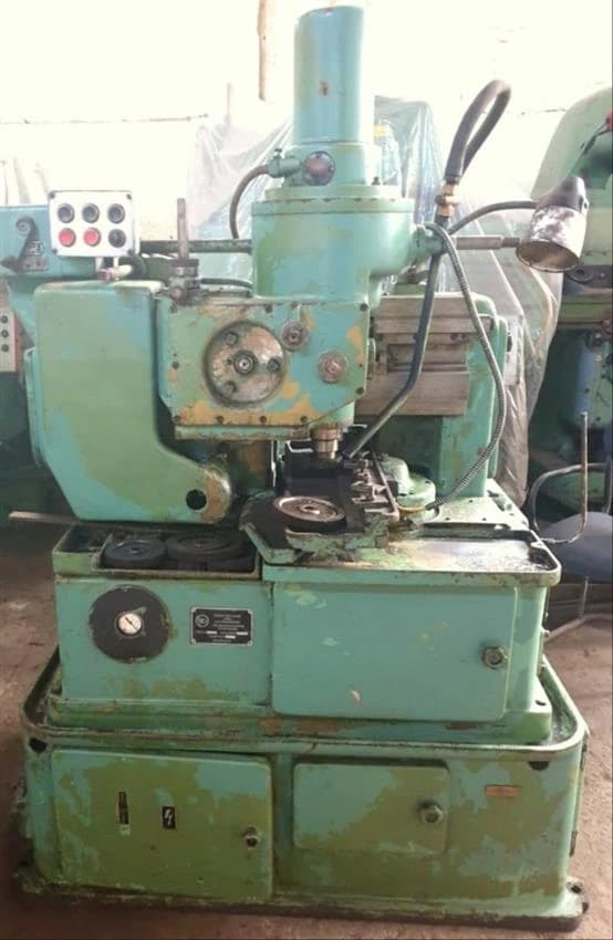 Rackcutting Gear Shaper
