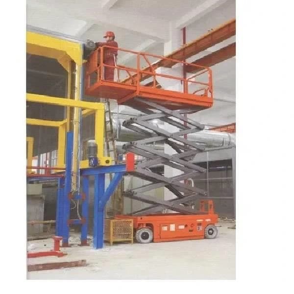Self Propelled Scissor Lift