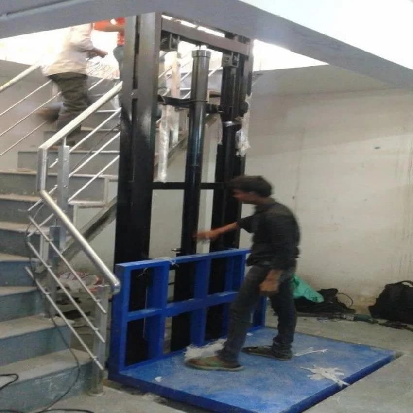 LIFTMAN Lm-hgl Single Mast Hydraulic Goods Lift, Capacity: 10TON