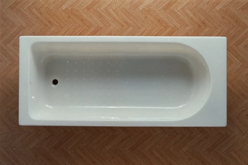Ceramic Rectangular Bath Tub