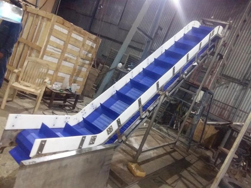 Industrial Bucket Elevator, 40 W, 240 V