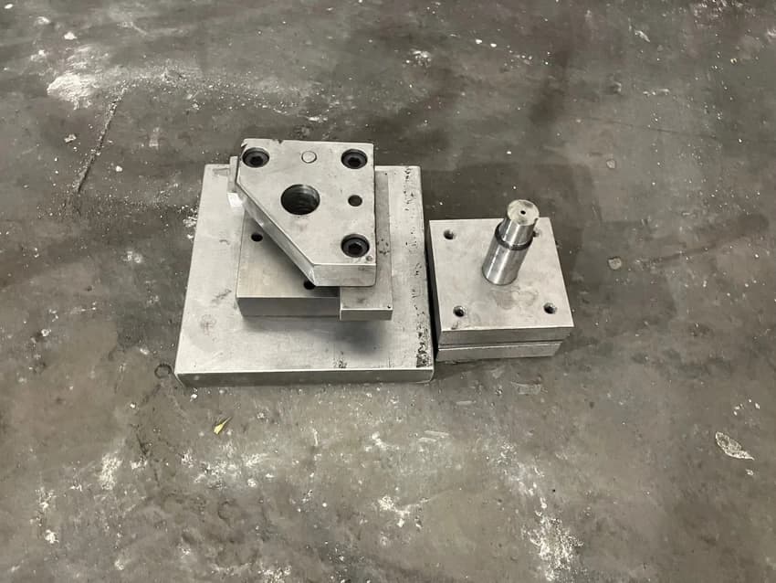 12 Mm Pati Hole Die