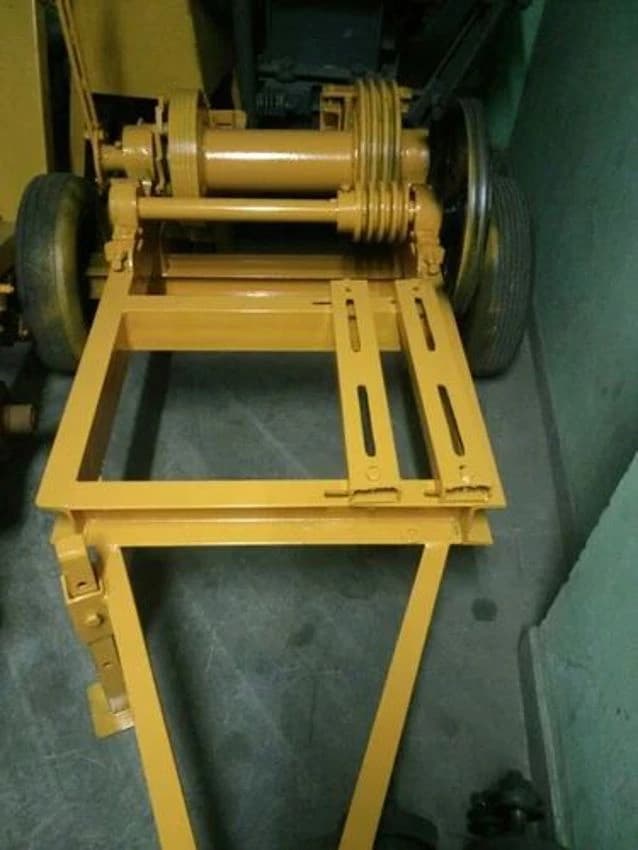 Vikas Single Small Winch Machine, MS, Capacity: 500 Kg