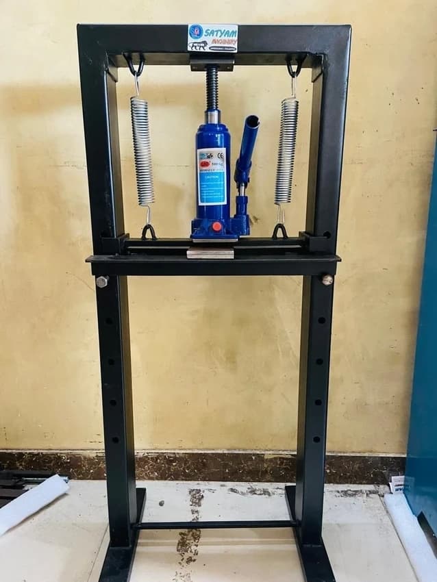 Hydraulic Jack bottal jack, Max lift height: 900mm, 10 ton