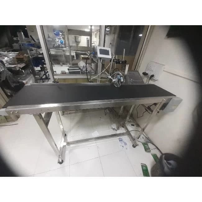 Continuous flat belt Stainless Steel variable speed conveyor Model FBC – 1500C (12” x 1500mm)