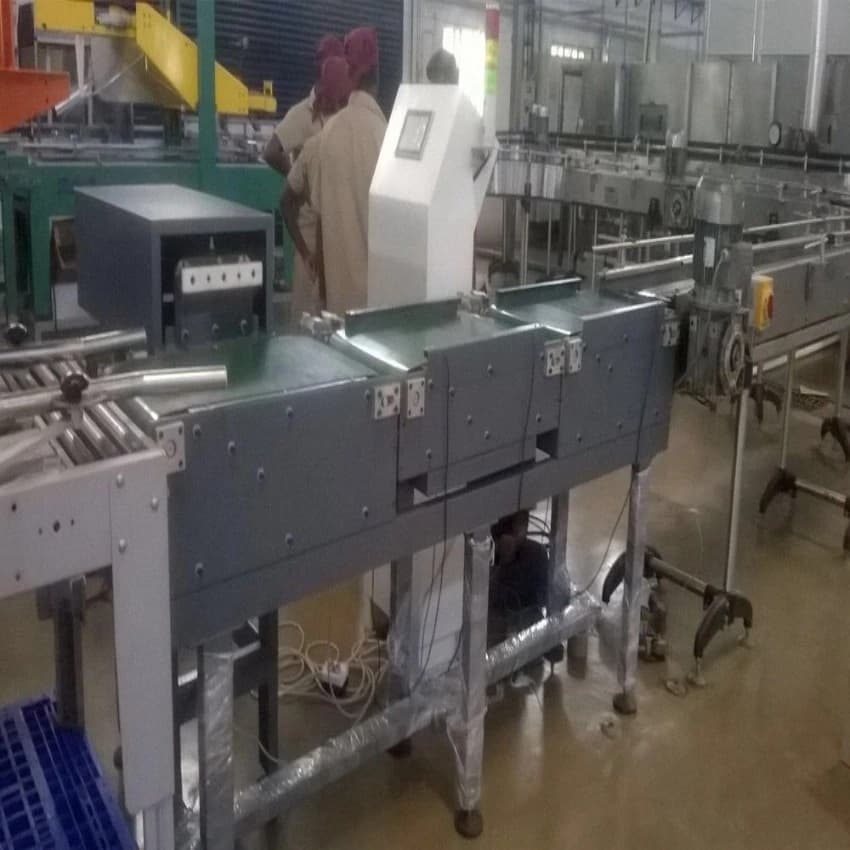 Motor Mild Steel Checkweigher Conveyor, Capacity: 1-50 kg per feet