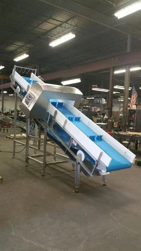 Rubber Flat Food Belt Conveyor, Load Capacity: Upto 200 kg