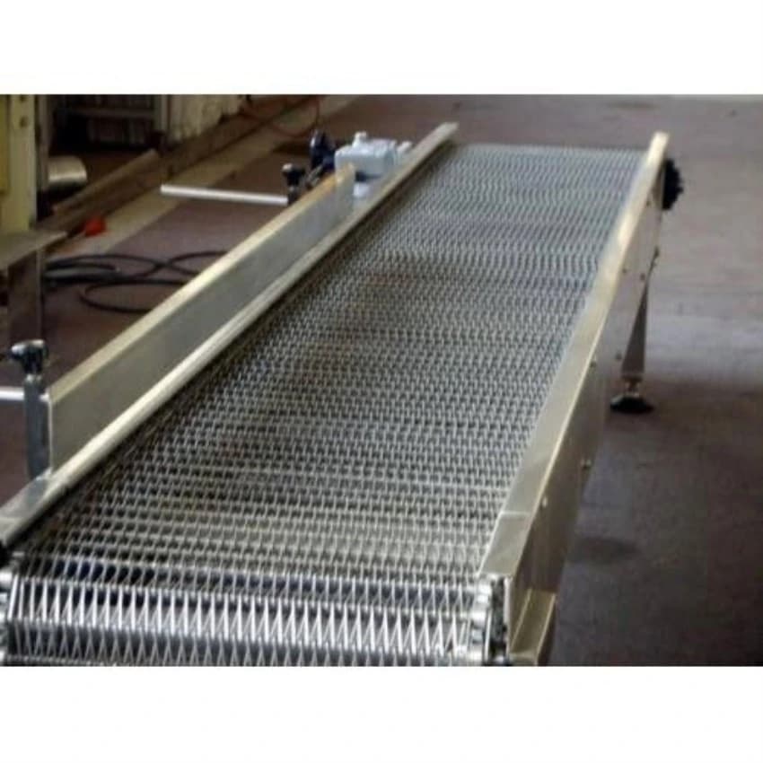 Stainless Steel Wire Mesh Conveyor, Material Handling Capacity: 50-100 kg per feet