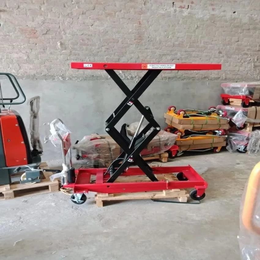 Mild Steel Hydraulic Scissor Lift Table, For Material Handling