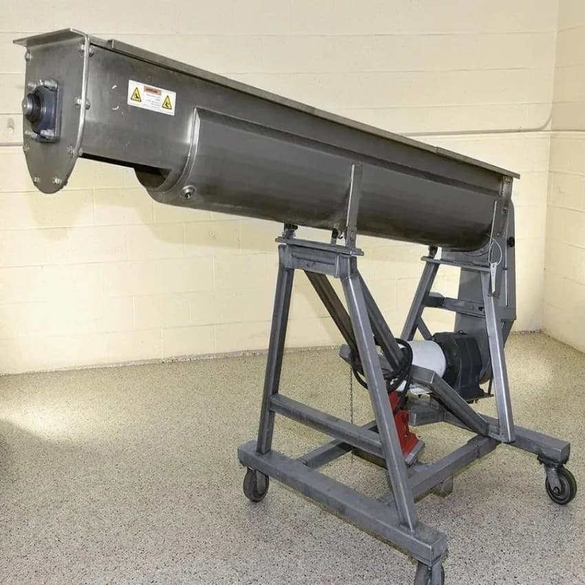 Caspero Stainless Steel Screw Conveyor, Capacity: 100 Kg, 380 V