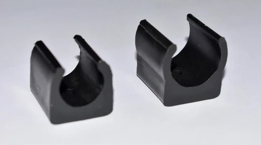 Black 2 inch Pipe Clamp