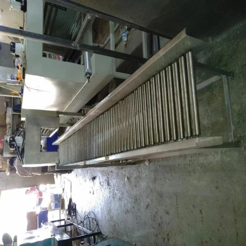 Gravity Roller Conveyor