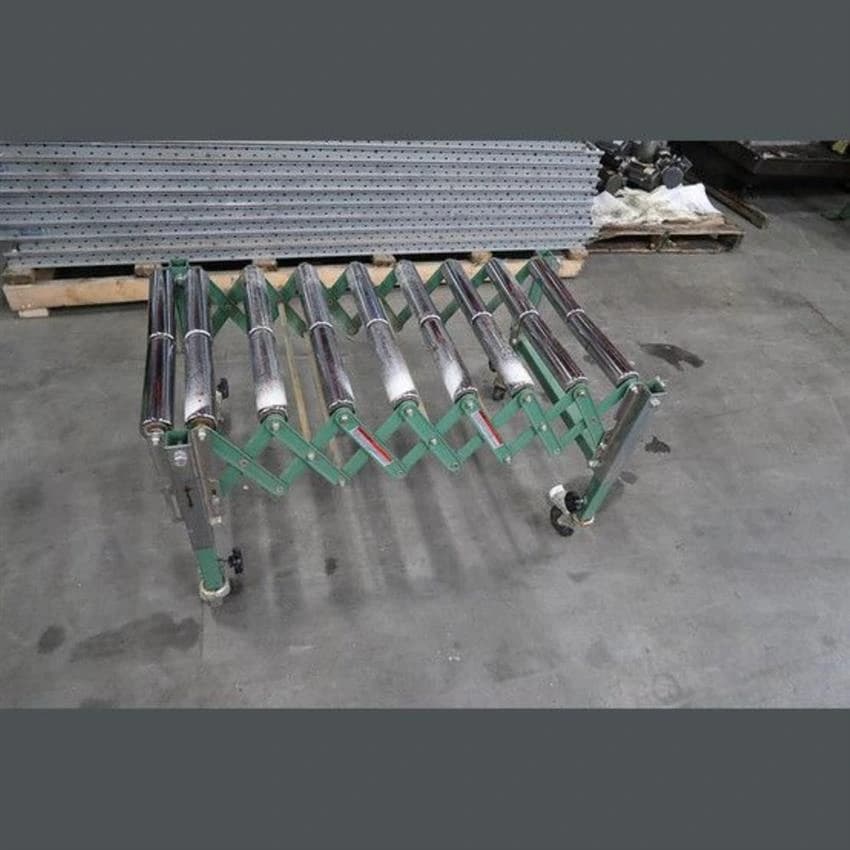 Mild Steel Flexible Gravity Roller Expandable Conveyor, Capacity: 50