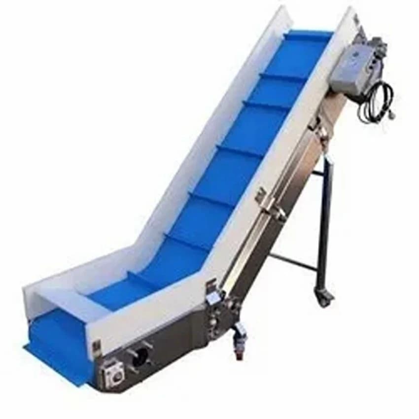 Saurashtra Inclined Belt Conveyor, For Packaging Industry