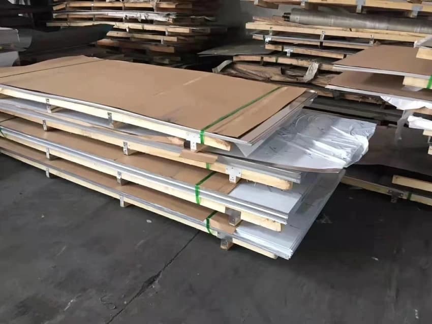Grade: 304 Stainless Steel Sheets, Thickness: 1 - 2 mm