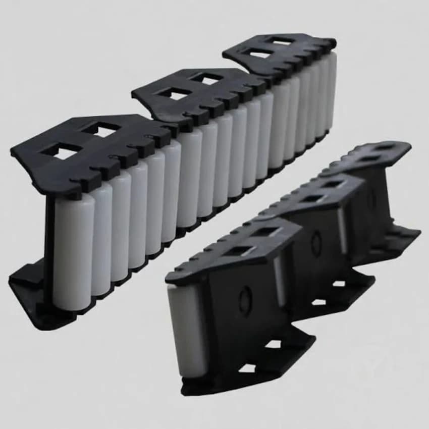 Carbon Steel Flexible Conveyors Roller Side Guide, Box