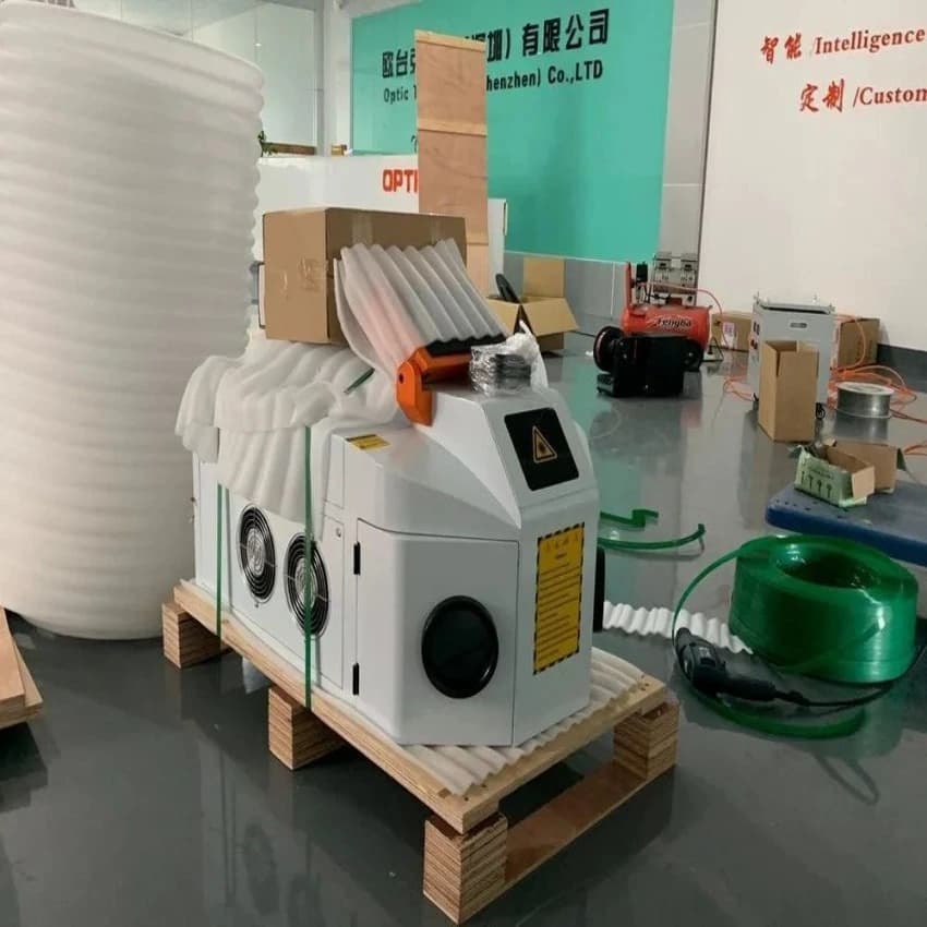 MIG Welder Gold Laser Welding Machine, For Commercial, Automation Grade: Semi-Automatic