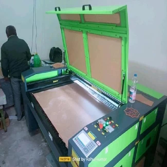 MDF Laser Cutting Machine